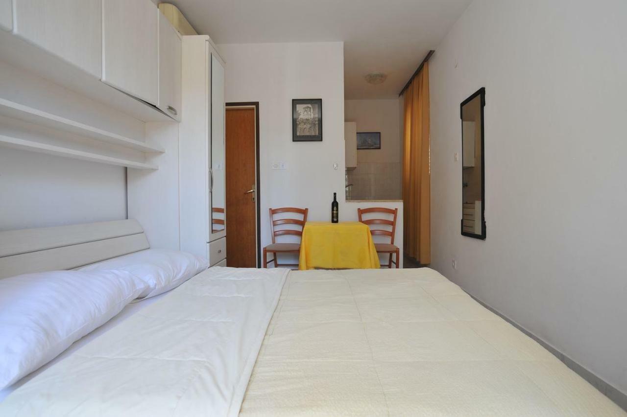Apartmani Jadranka Вигань Экстерьер фото